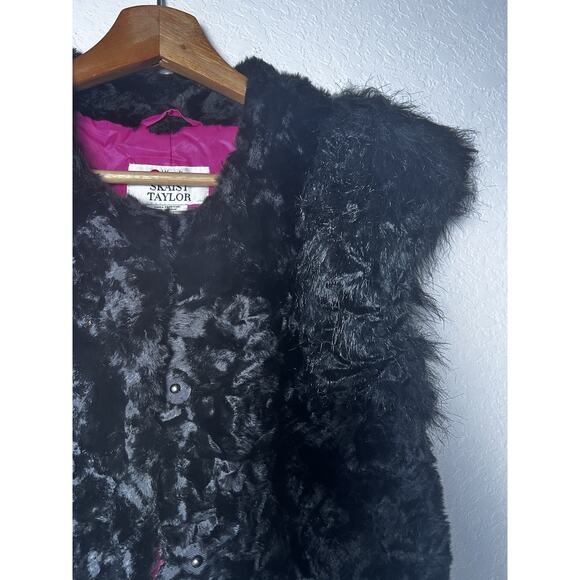 NEIMAN MARCUS/TARGET Faux Fur Vest Sz XS Black Skaist Taylor Crop Boho - Picture 3 of 10